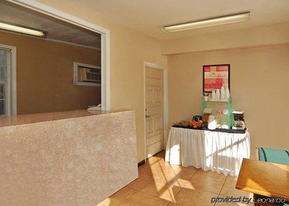 Econo Lodge Tallahassee Near Capital -University מראה פנימי תמונה